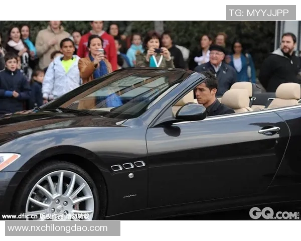 外国足球球星携手三亚拍摄精彩足球宣传片助力城市体育品牌建设 外国足球球星携手三亚拍摄精彩足球宣传片助力城市体育品牌建设