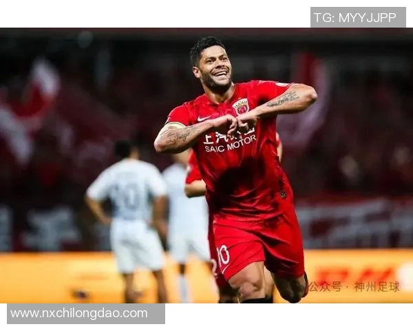 球星进球时刻再现足坛辉煌瞬间助力球队突破极限 球星进球时刻再现足坛辉煌瞬间助力球队突破极限