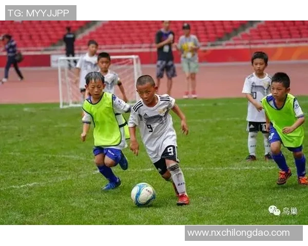 蒙古足球星成长之路与绿茵梦想背后的故事与精神力量 蒙古足球星成长之路与绿茵梦想背后的故事与精神力量