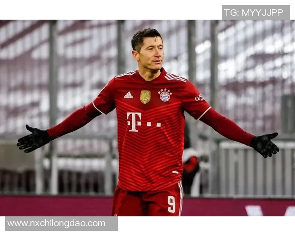 全球足球十大球星排名揭晓 探索当今足坛最具影响力的十位传奇球员 全球足球十大球星排名揭晓 探索当今足坛最具影响力的十位传奇球员